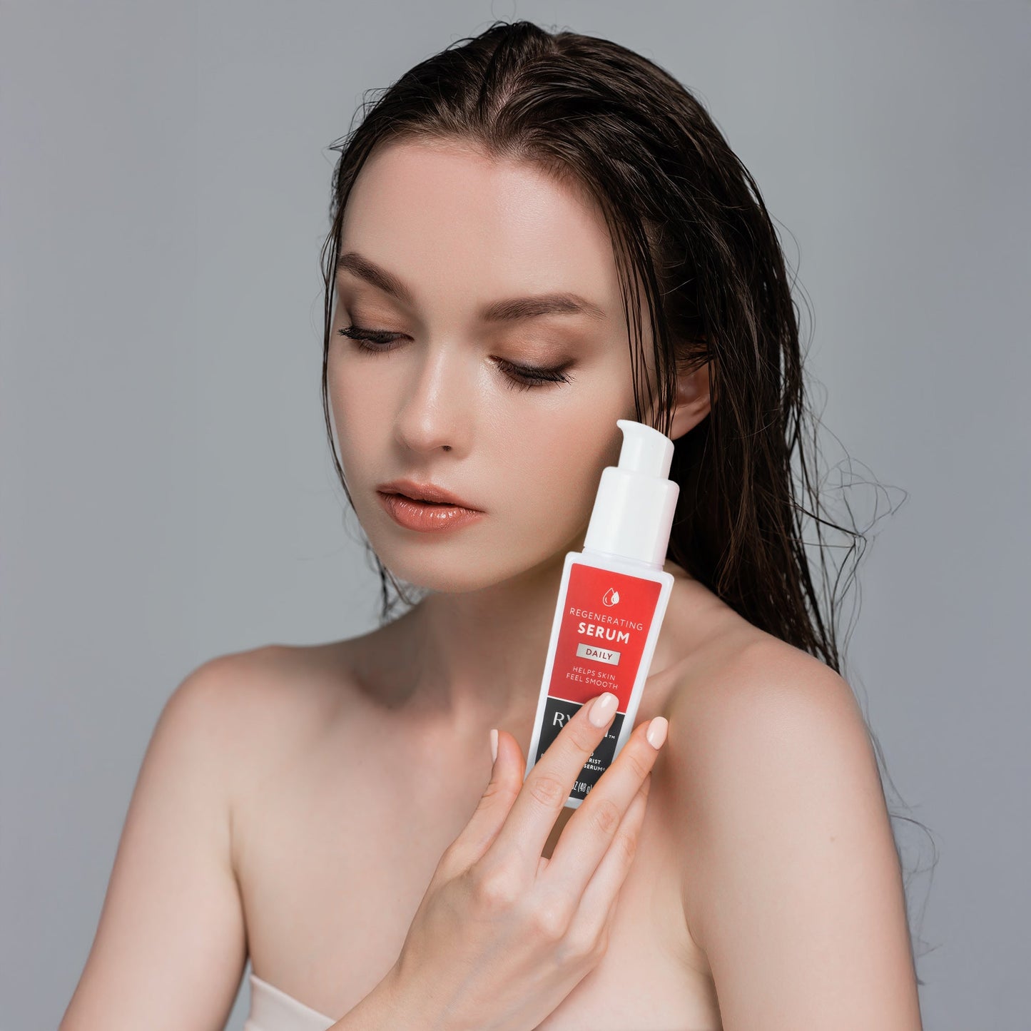 Radiance & Hydration Serum Duo: Regenerating Serum with Niacinamide & Peptides + Hydrating Facial Serum with Hyaluronic Acid-4