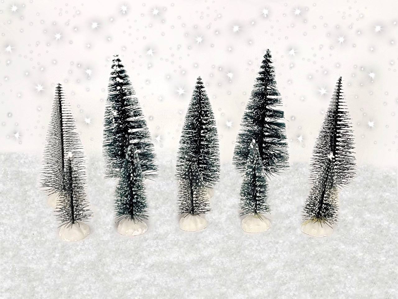 Christmas Trees. Christmas Village F07M4-37-WS002-2