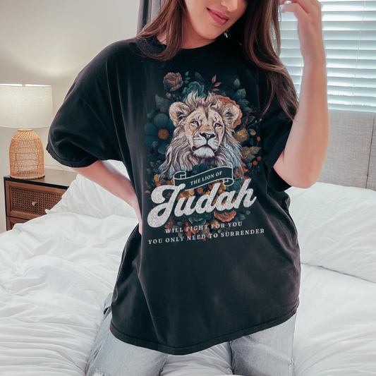 Christian Graphic tee- Lion of Judah Distressed-0