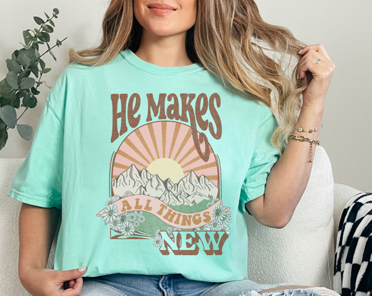 Christian Graphic Tee- He Makes All things New-0