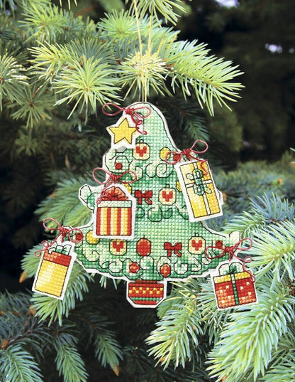 Christmas tree toy. Plastic Canvas Cross-stitch kit T-05C-2